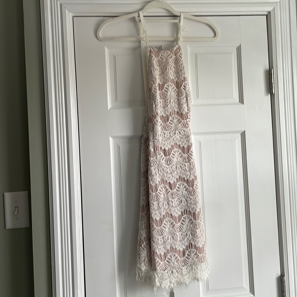 Stylestalker lace dress
